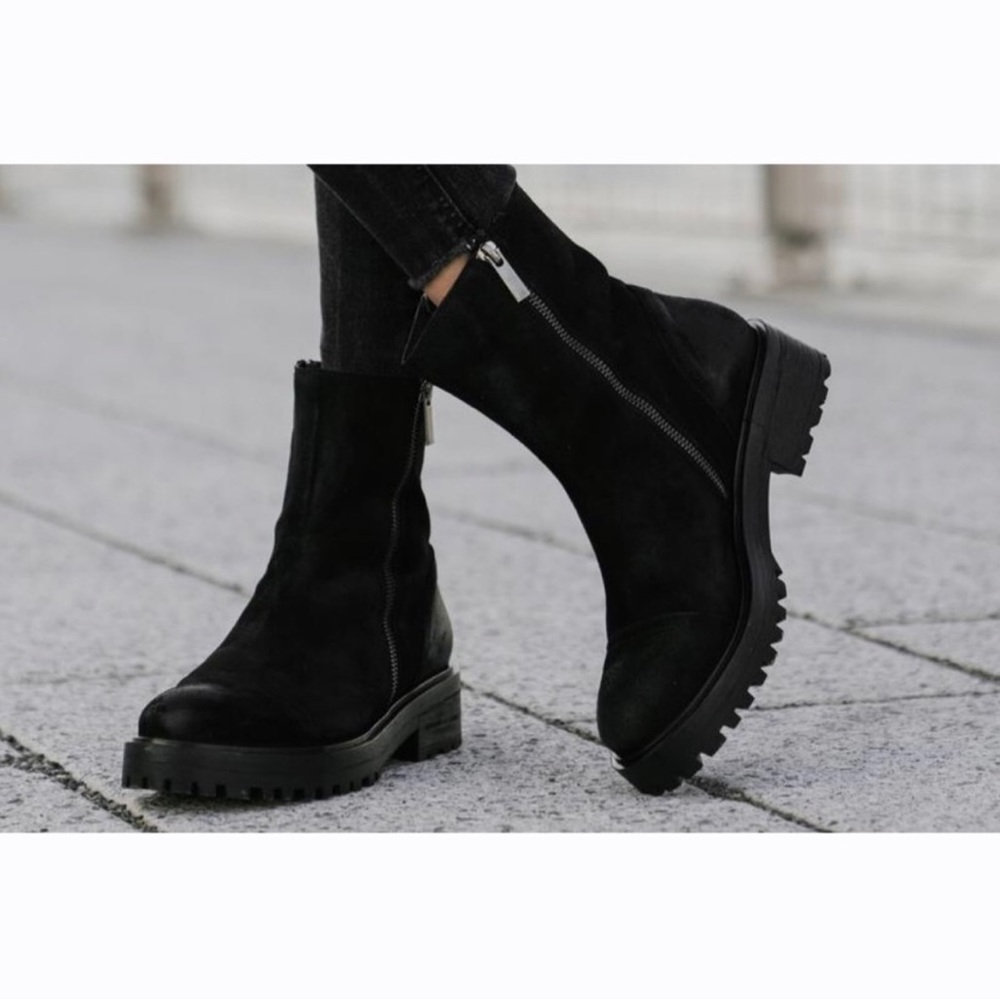 THURSDAY Raider Black Leather Zip Up Boots Size 8